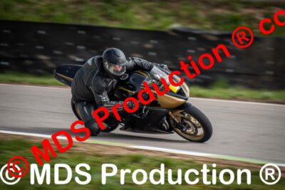 _MDS4558
