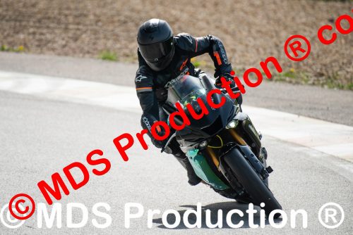 _MDS5823