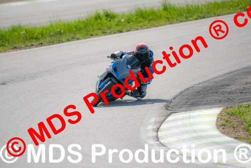 _MDS6737