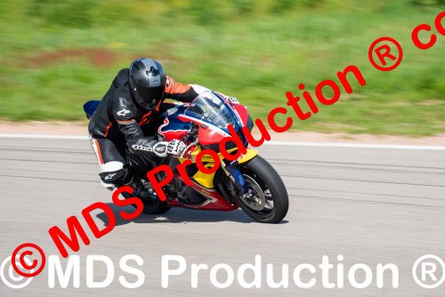 _MDS6807
